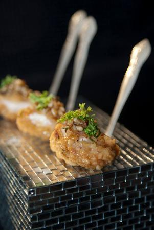 Davis Street at Hermann Park