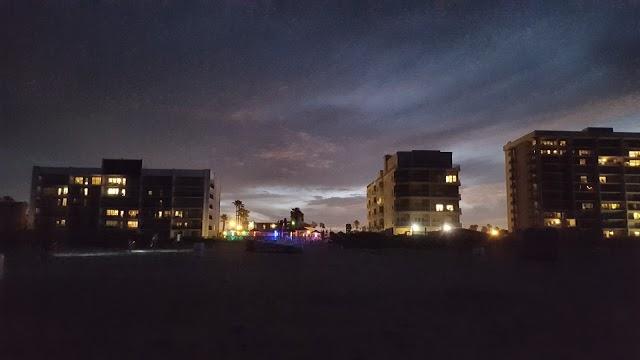 Surf Motel & Boomerang Billy's Beach Bar