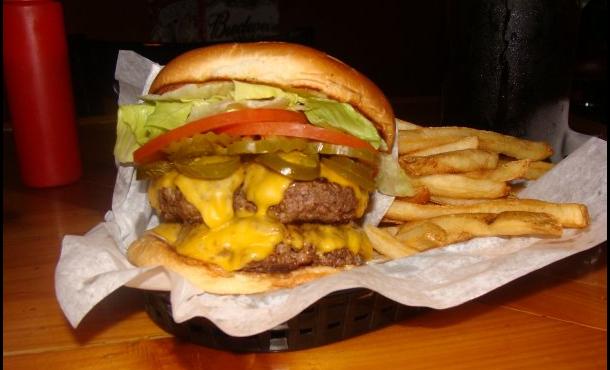 Christian's Tailgate Bar & Grill