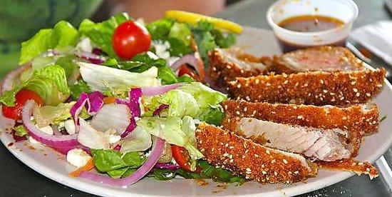 Moondog Seaside Eatery