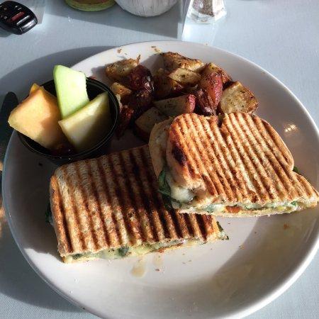 Hester's Cafe & Coffee Shop