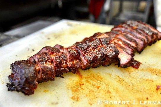 Stanley's Famous Pit Bar-B-Q