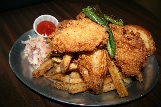 Tucker's Kozy Korner