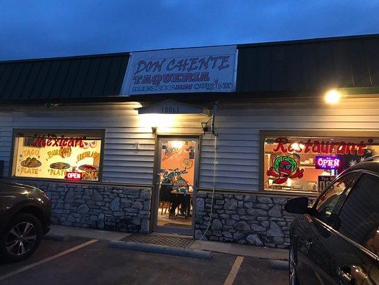 Don Chente's Taquieria Mexicdan Cuisine