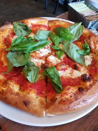 Coltivare Pizza & Garden