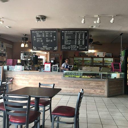 Main St. Donuts & Kolaches