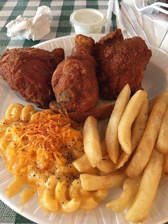 Gus's World Famous Fried Chicken