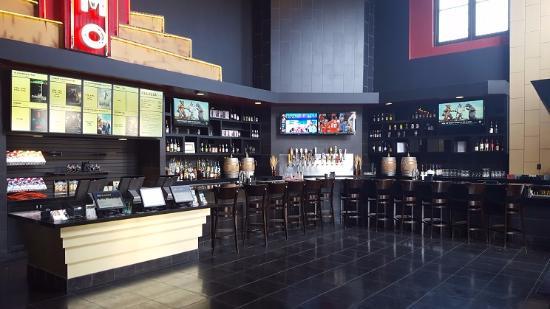 Star Cinema Grill Vintage Park