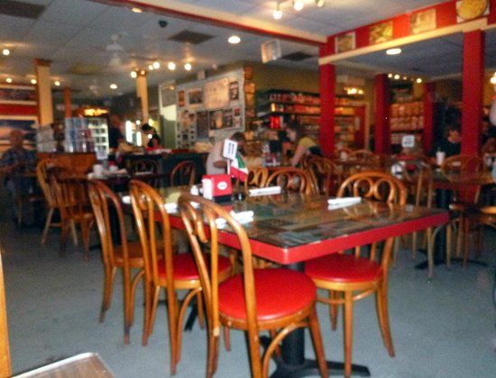 Mediterraneo Market & Cafe