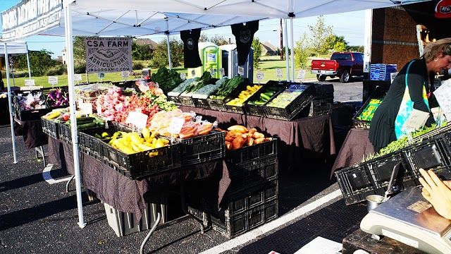 SFC Farmers' Market at Sunset Valley