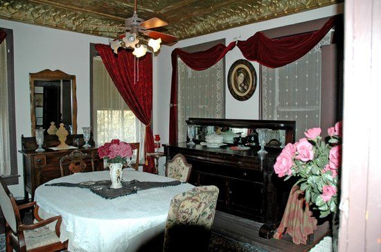 Miss Hattie's BORDELLO MUSEUM