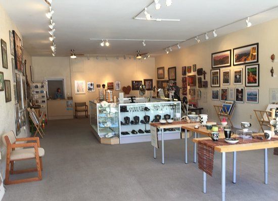 CatchLight Art Gallery