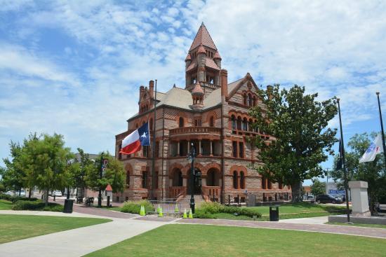 Hopkins County Courthouse