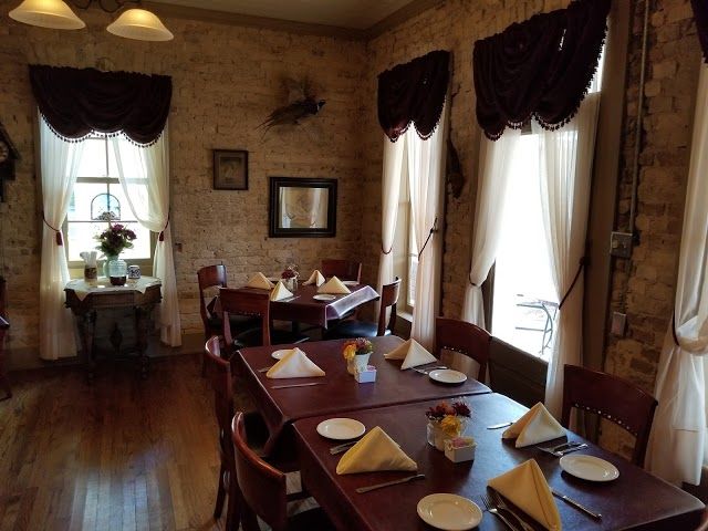 Alpine Haus Restaurant